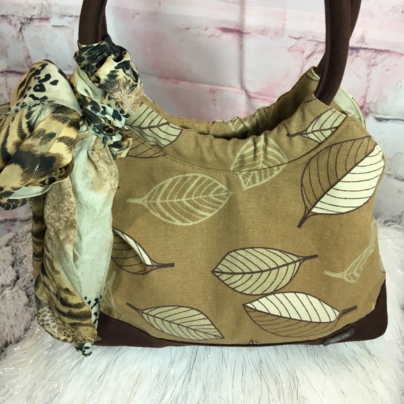 Thirty One Handbag - Picture 2 of 7